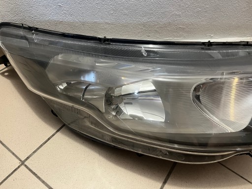 LAMPA FAR PREDNJA STRANA DESNA IVECO DAILY IV 4