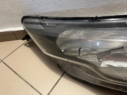 LAMPA FAR PREDNJA STRANA DESNA IVECO DAILY IV 4