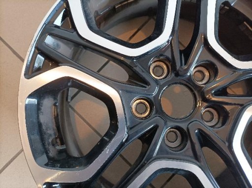 FELGA SUZUKI SWIFT SPORT HIBRID 17X6,5 ET50