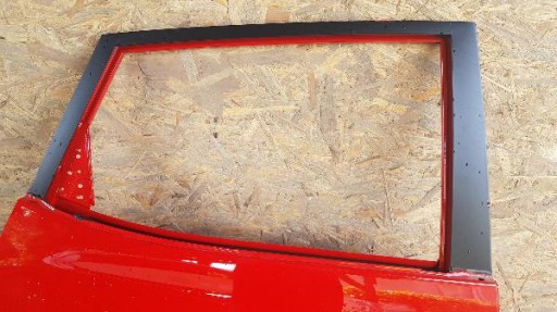 HYUNDAI IX20 IX-20 VRATA ZADNJA ZADNJI DESNA