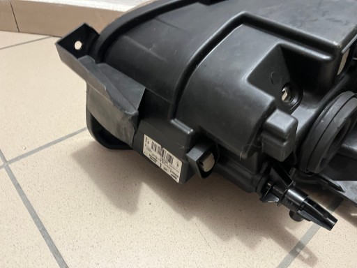 LAMPA FAR PREDNJA STRANA LIJEVA DACIA DOKKER LODGY 12- 260609769R