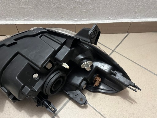 LAMPA FAR PREDNJA STRANA LIJEVA DACIA DOKKER LODGY 12- 260609769R