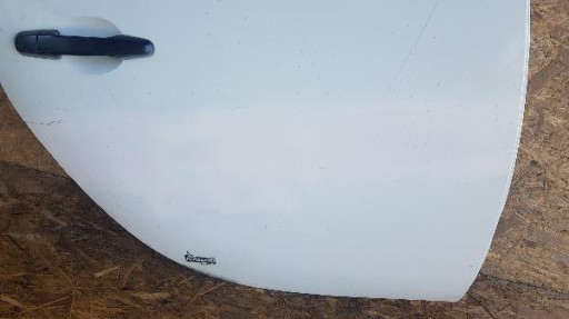 MITSUBISHI L200 L-200 VRATA ZADNJA STRANA MITSUBISHI L200 L-200 VRATA ZADNJA STRANA