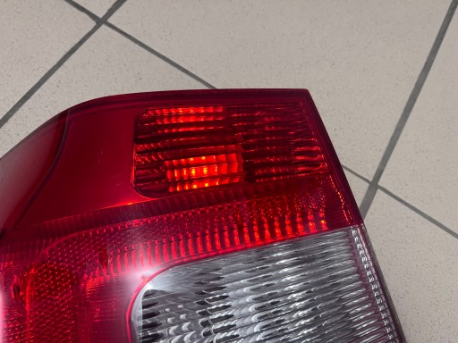 LAMPA FAR LIJEVA STRANA ZADNJA  ZADNJI SKODA YETI 5L0 09-