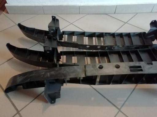 DACIA DOKKER LODGY GREDA BRANIKA PREDNJA STRANA