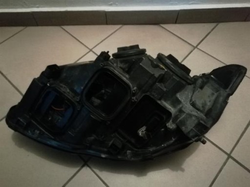 MERCEDES W221 221 A2218201439 LAMPA FAR PREDNJA STRANA