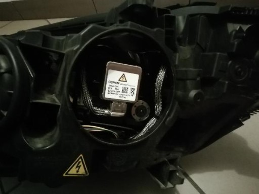 MERCEDES W221 221 A2218201439 LAMPA FAR PREDNJA STRANA