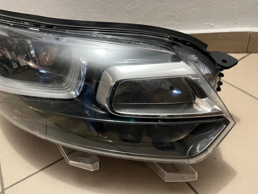 LAMPA FAR PREDNJA STRANA DESNA CITROEN JUMPY III 3 EXPERT VIVARO C 9808567680 LAMPA FAR PREDNJA STRANA DESNA CITROEN JUMPY III 3 EXPERT VIVARO C 9808567680