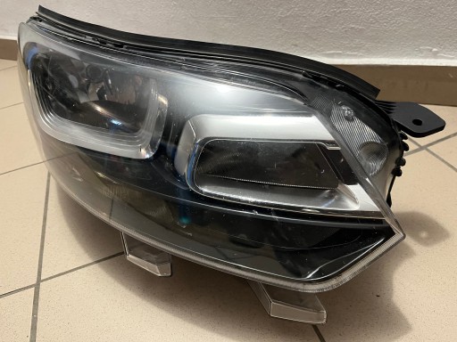 LAMPA FAR PREDNJA STRANA DESNA CITROEN JUMPY III 3 EXPERT VIVARO C 9808567680 LAMPA FAR PREDNJA STRANA DESNA CITROEN JUMPY III 3 EXPERT VIVARO C 9808567680
