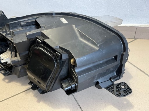 LAMPA FAR PREDNJA STRANA DESNA CITROEN JUMPY III 3 EXPERT VIVARO C 9808567680 LAMPA FAR PREDNJA STRANA DESNA CITROEN JUMPY III 3 EXPERT VIVARO C 9808567680