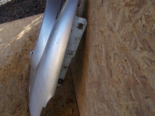 AUDI A2 A-2 BLATOBRAN PREDNJA STRANA LIJEVA