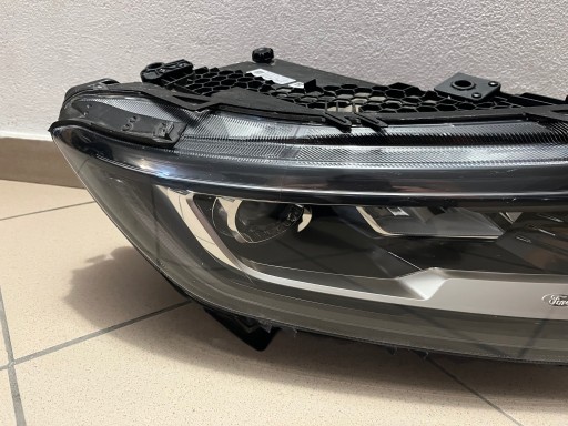 LAMPA FAR PREDNJA STRANA DESNA FORD TRANSIT TOURNEO CONNECT MK3 III 3 FULL LED