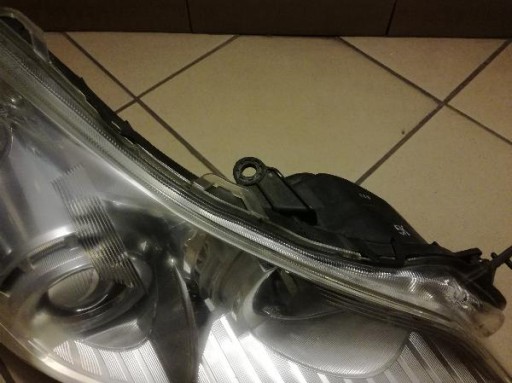 SUBARU LEGACY OUTBACK XENON 09- LAMPA FAR PREDNJA STRANA DESNA SUBARU LEGACY OUTBACK XENON 09- LAMPA FAR PREDNJA STRANA DESNA
