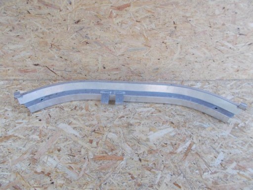 BMW I8 I12 I15 REDIZAJN GREDA BRANIKA ZADNJA  ZADNJI