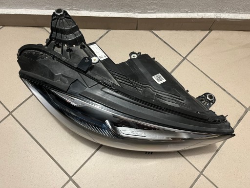 MERCEDES CLS W257 A257 LED LAMPA FAR PREDNJA STRANA DESNA A2579066602