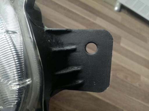 SUBARU LEGACY OUTBACK XENON LAMPA FAR PREDNJA STRANA DESNA SUBARU LEGACY OUTBACK XENON LAMPA FAR PREDNJA STRANA DESNA