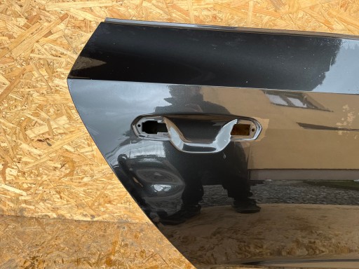 AUDI A7 A-7 4K8 VRATA ZADNJA ZADNJI DESNA AUDI A7 A-7 4K8 VRATA ZADNJA ZADNJI DESNA