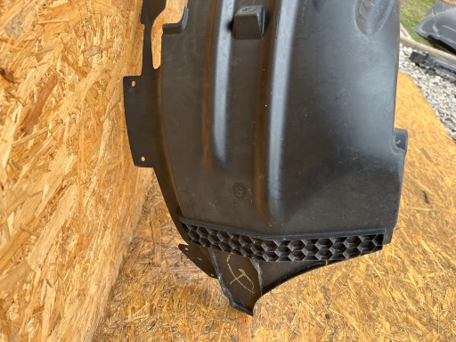 PVC BLATOBRANA PREDNJA STRANA DESNA FORD ECOSPORT FK31
