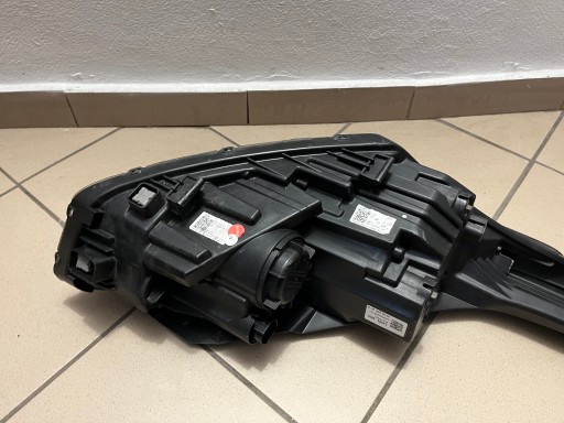 KIA CEED III 3 REDIZAJN PROCEED 21- LAMPA FAR PREDNJA STRANA LIJEVA 92101-J7500