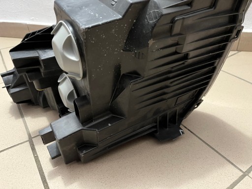 LAMPA FAR PREDNJA STRANA DESNA FORD TOURNEO COURIER MK2 II 2