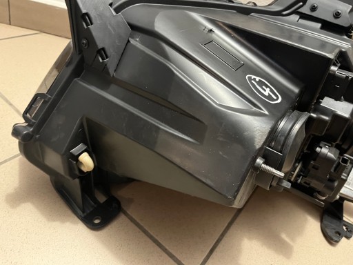 LAMPA FAR PREDNJA STRANA LIJEVA RENAULT MASTER III 3 REDIZAJN IV 19- 260607867R