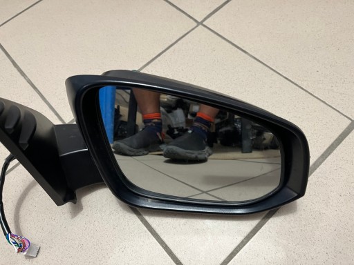 RETROVIZOR DESNA OE TOYOTA HILUX VIII 8 9PIN