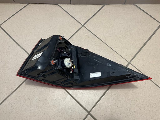 LAMPA FAR ZADNJA  ZADNJI LIJEVA STRANA MERCEDES ML W166 A166 A1669063301