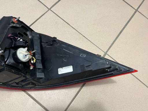 LAMPA FAR ZADNJA  ZADNJI LIJEVA STRANA MERCEDES ML W166 A166 A1669063301