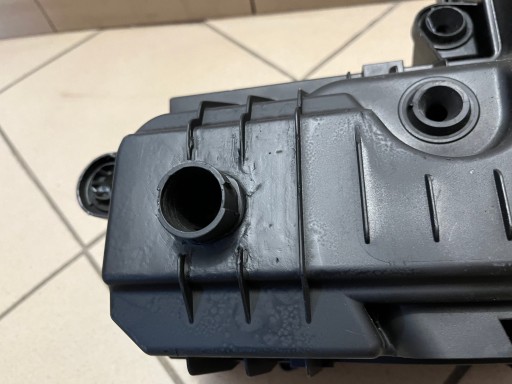 KUČIŠTE FILTERA ZRAKA SEAT AUDI SKODA VOLKSWAGEN VW 5Q0 KUČIŠTE FILTERA ZRAKA SEAT AUDI SKODA VOLKSWAGEN VW 5Q0