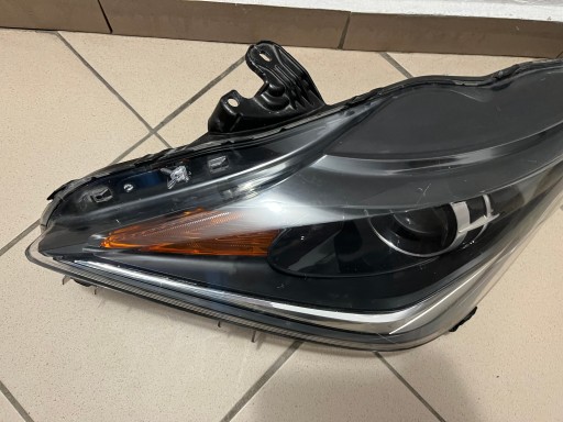 LAMPA FAR PREDNJA STRANA LIJEVA TOYOTA AYGO II 2