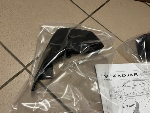 BLATNE ZAKLOPKE ZADNJA ZADNJI LIJEVA STRANA DESNA RENAULT KADJAR 8201452077