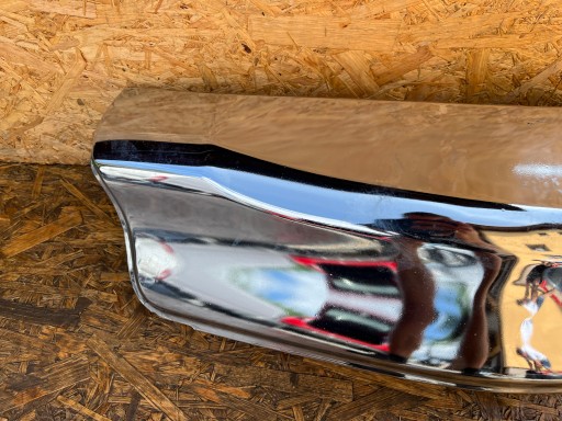 BOČNI DIO BRANIKA DESNA STRANA ZADNJI TOYOTA HILUX VIII 8