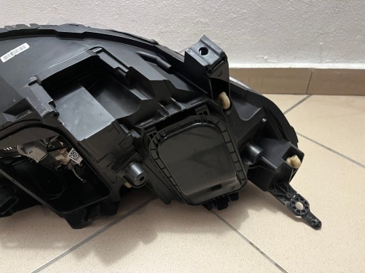 LAMPA FAR PREDNJA STRANA LIJEVA PEUGEOT EXPERT III 3 TRAVELLER 9808572680 LAMPA FAR PREDNJA STRANA LIJEVA PEUGEOT EXPERT III 3 TRAVELLER 9808572680