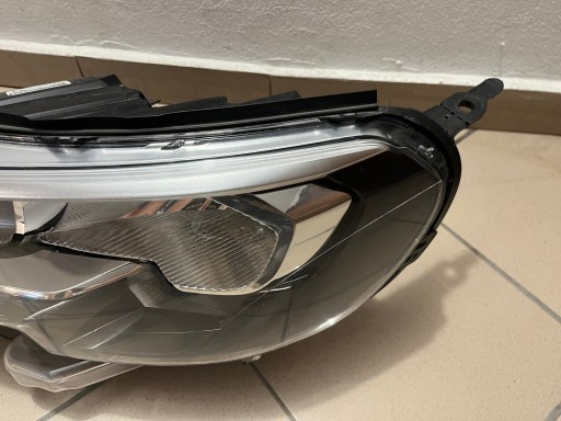 LAMPA FAR PREDNJA STRANA LIJEVA PEUGEOT EXPERT III 3 TRAVELLER 9808572680 LAMPA FAR PREDNJA STRANA LIJEVA PEUGEOT EXPERT III 3 TRAVELLER 9808572680