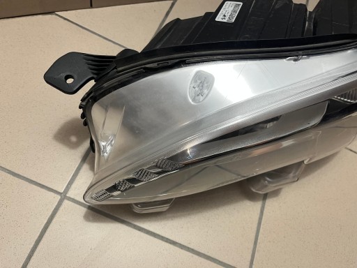 LAMPA FAR PREDNJA STRANA LIJEVA PEUGEOT EXPERT III 3 TRAVELLER 9808572680 LAMPA FAR PREDNJA STRANA LIJEVA PEUGEOT EXPERT III 3 TRAVELLER 9808572680