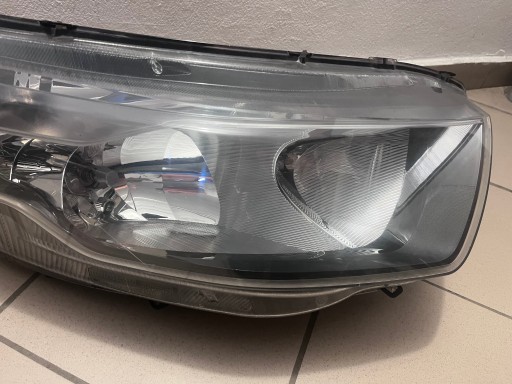LAMPA FAR PREDNJA STRANA DESNA IVECO DAILY IV 4