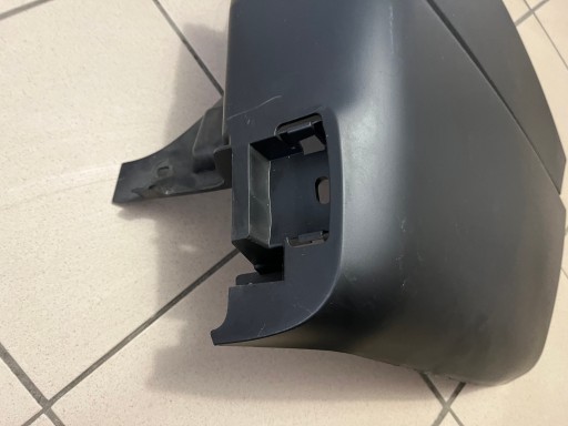 RENAULT TRAFIC III 3 OPEL VIVARO B BRANIK ZADNJI DESNA STRANA BOČNI DIO RENAULT TRAFIC III 3 OPEL VIVARO B BRANIK ZADNJI DESNA STRANA BOČNI DIO