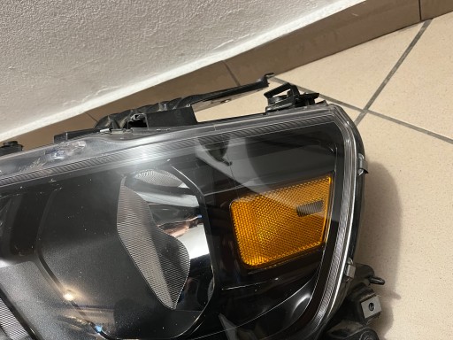 LAMPA FAR PREDNJA STRANA LIJEVA DODGE RAM 1500 19- OBIČNA USA P68316086AH LAMPA FAR PREDNJA STRANA LIJEVA DODGE RAM 1500 19- OBIČNA USA P68316086AH