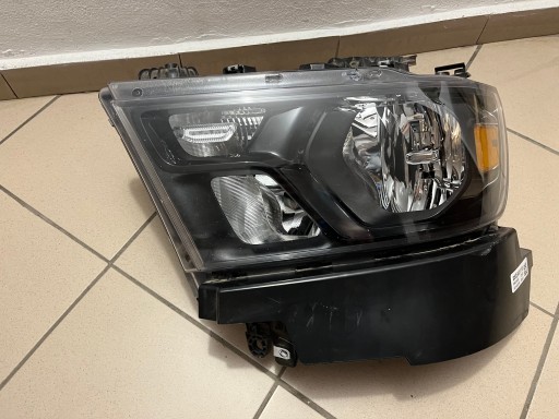 LAMPA FAR PREDNJA STRANA LIJEVA DODGE RAM 1500 19- OBIČNA USA P68316086AH LAMPA FAR PREDNJA STRANA LIJEVA DODGE RAM 1500 19- OBIČNA USA P68316086AH