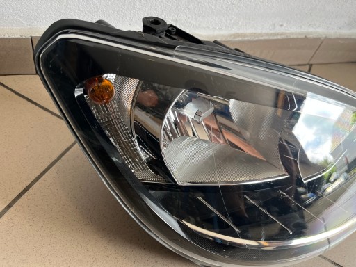 LAMPA FAR PREDNJA STRANA DESNA SKODA CITIGO REDIZAJN 16- 1ST941006 LAMPA FAR PREDNJA STRANA DESNA SKODA CITIGO REDIZAJN 16- 1ST941006