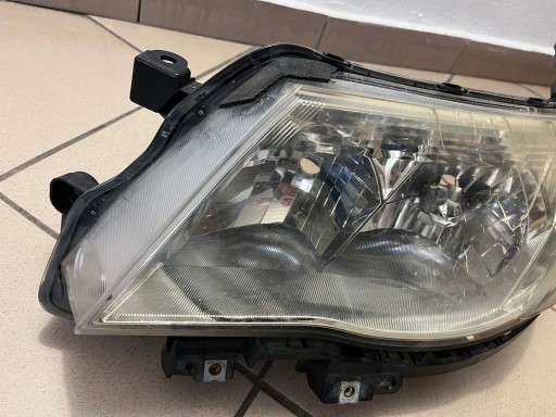 SUBARU FORESTER XENON LAMPA FAR PREDNJA STRANA LIJEVA SUBARU FORESTER XENON LAMPA FAR PREDNJA STRANA LIJEVA