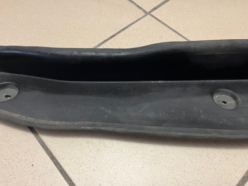 MERCEDES ML W166 A166 POKLOPAC ISPOD BRANIK MERCEDES ML W166 A166 POKLOPAC ISPOD BRANIK
