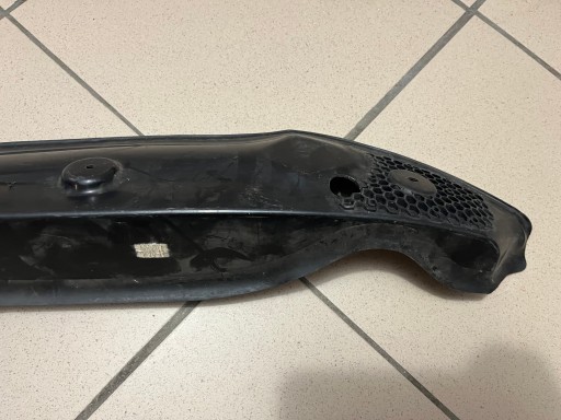 MERCEDES ML W166 A166 POKLOPAC ISPOD BRANIK MERCEDES ML W166 A166 POKLOPAC ISPOD BRANIK