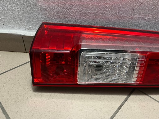 LAMPA FAR ZADNJA  ZADNJI LIJEVA STRANA RENAULT MASTER III 3 OPEL MOVANO B II 2 265550023R