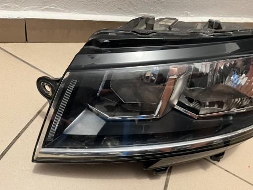 LAMPA FAR PREDNJA STRANA LIJEVA VOLKSWAGEN VW TRANSPORTER T6 REDIZAJN 19- 7L1941005B LAMPA FAR PREDNJA STRANA LIJEVA VOLKSWAGEN VW TRANSPORTER T6 REDIZAJN 19- 7L1941005B