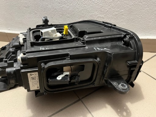 LAMPA FAR PREDNJA DESNA STRANA MERCEDES CLS W257 C257 MULTIBEAM LED 18- A2579065802