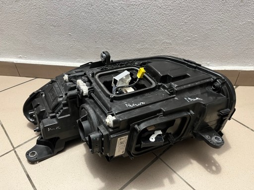 LAMPA FAR PREDNJA DESNA STRANA MERCEDES CLS W257 C257 MULTIBEAM LED 18- A2579065802