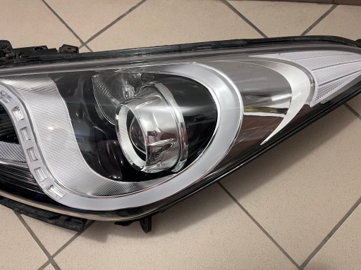LAMPA FAR PREDNJA STRANA LIJEVA HYUNDAI I40 I-40 XENON ZELENA UTOR 92101-3Z000