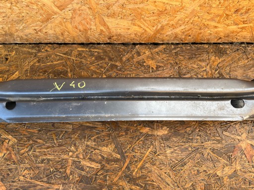 GREDA BRANIKA PREDNJA STRANA VOLVO V40 V-40 II 2 12- 31276334