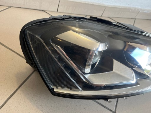 VOLKSWAGEN VW PASSAT B7 B-7 BI XENON LAMPA FAR PREDNJA STRANA DESNA 3AB941754 VOLKSWAGEN VW PASSAT B7 B-7 BI XENON LAMPA FAR PREDNJA STRANA DESNA 3AB941754